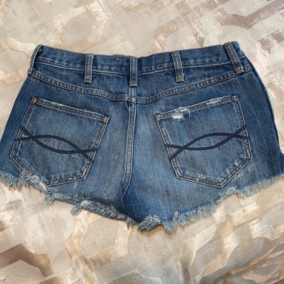 Abercrombie Festival Shorts - Picture 4 of 4